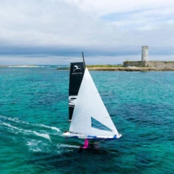 Birdyfish Fun - Dériveur à Foil 11 Birdyfish Fun - Dériveur à Foil -Canotage Équipement Magasin birdyfish fun 5