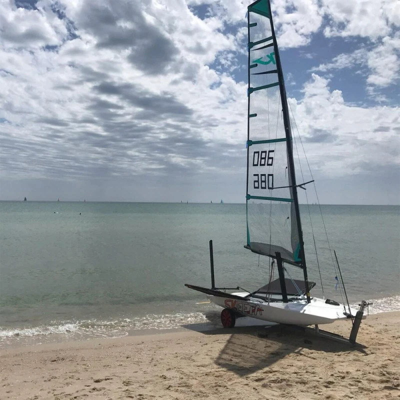 Skeeta 8.5 Foil 5 Skeeta 8.5 Foil – Image 5