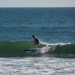 Red Paddle Co. SUP GONFLABLE RED PADDLE WHIP 8'10 2021 -Canotage Équipement Magasin sup gonflable red paddle whip 8 10 2021 3